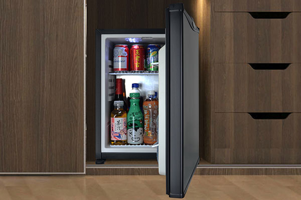 2023歐比特酒店冰箱+保險(xiǎn)箱+電話機(jī)